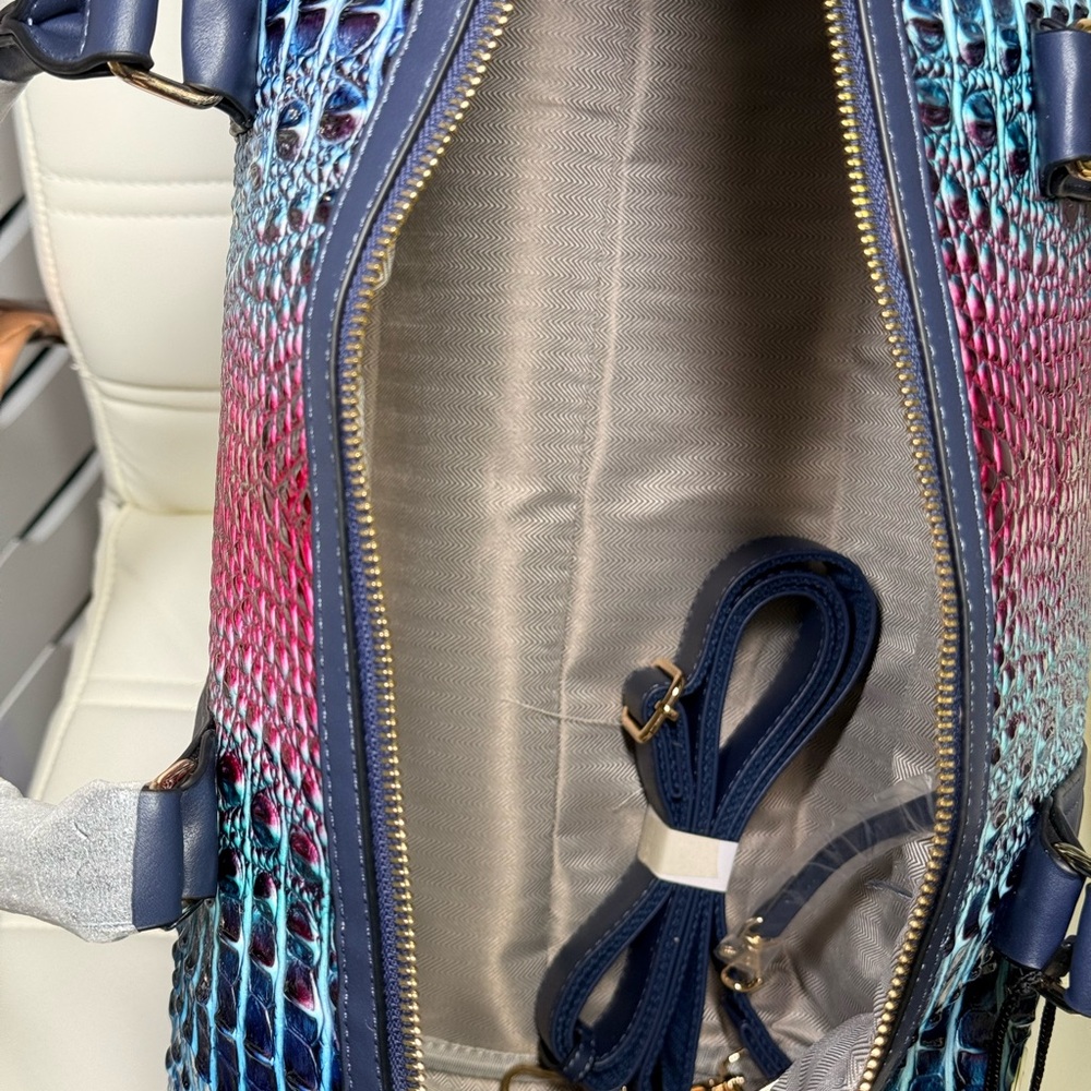 💎Elegant Multicolor Crocodile-Embossed Traveling Bag - Picture 4 of 5